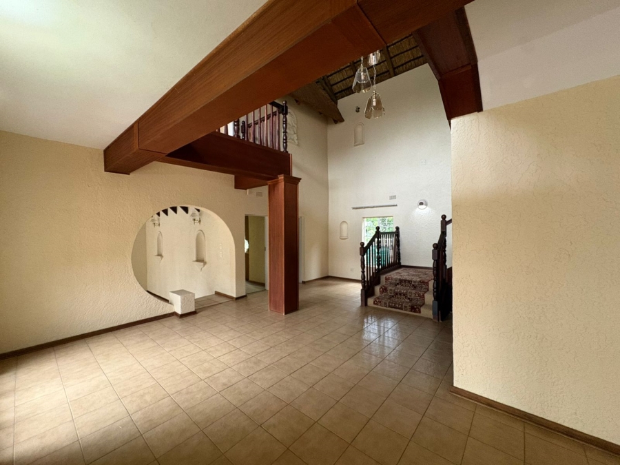 5 Bedroom Property for Sale in Protea Park North West